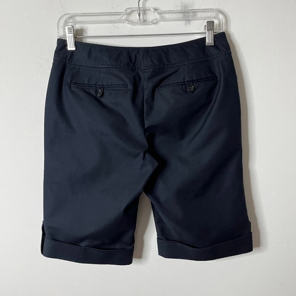 Ann Taylor Women Chino Bermuda Short 2 Black Nautical Buttons 11" Stretch Cotton - Picture 6 of 8